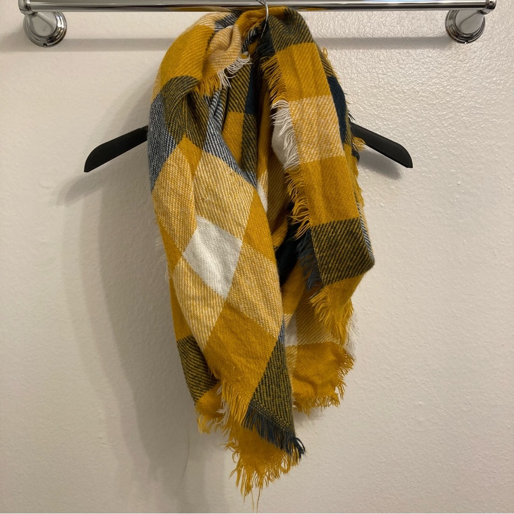 Plaid Blanket Scarf